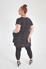 Black & White Star Print Top With Drop Pockets