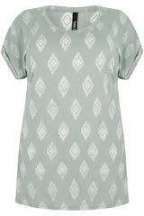 Light Green & White Diamond Print Top,Plus size clothing,womens plus size clothing,big size ladies dress,plus size